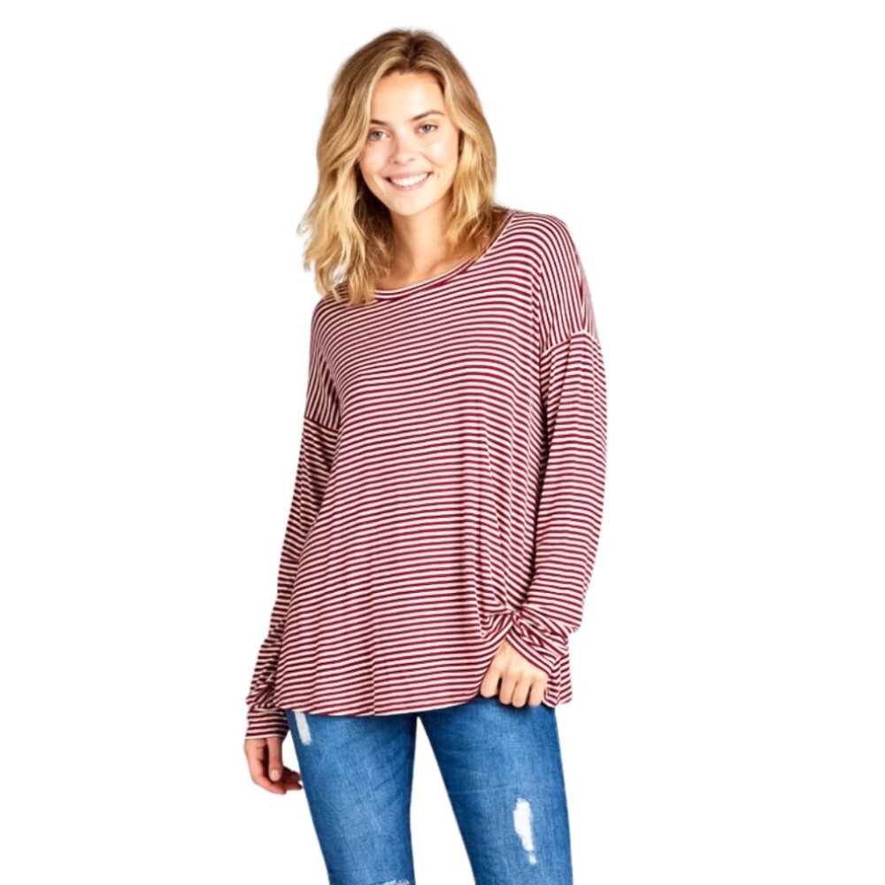 ✨5/$25✨Ollie Striped Top in Burgundy